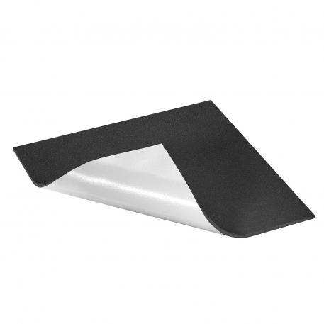 Esteira de proteção para construção de telhados planos